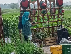 Binwil Desa Kayu Bongkok Dengan Untuk Mewakili Kec.Sepatan Telah Dikunjungi Secara Langsung Oleh :